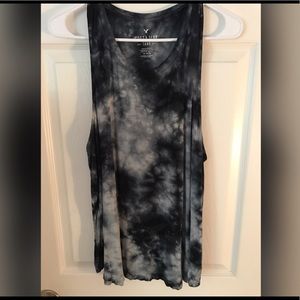 Sleeveless tie dye tee